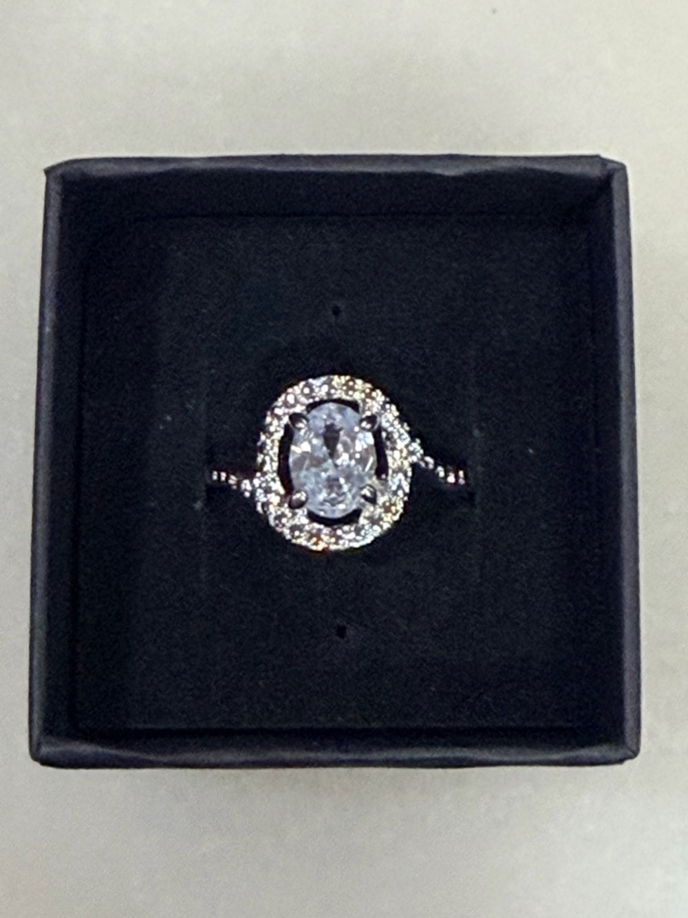 Artisan Silver-Tone Halo Oval Ring with Clear Center Stone Size 7.5